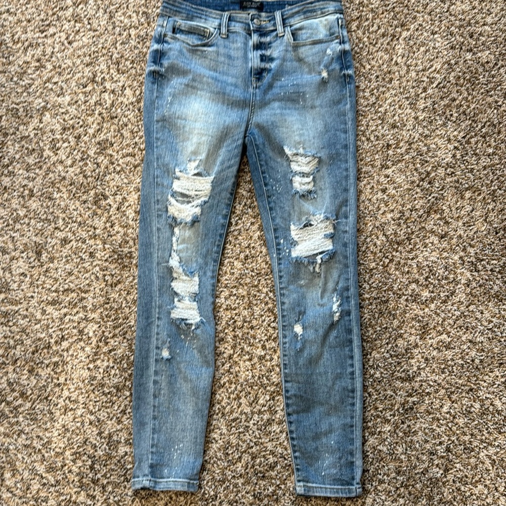 Judy Blue Women’s Distressed Skinny Jeans